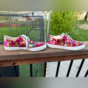 New with tags KEDS shoes bright floral